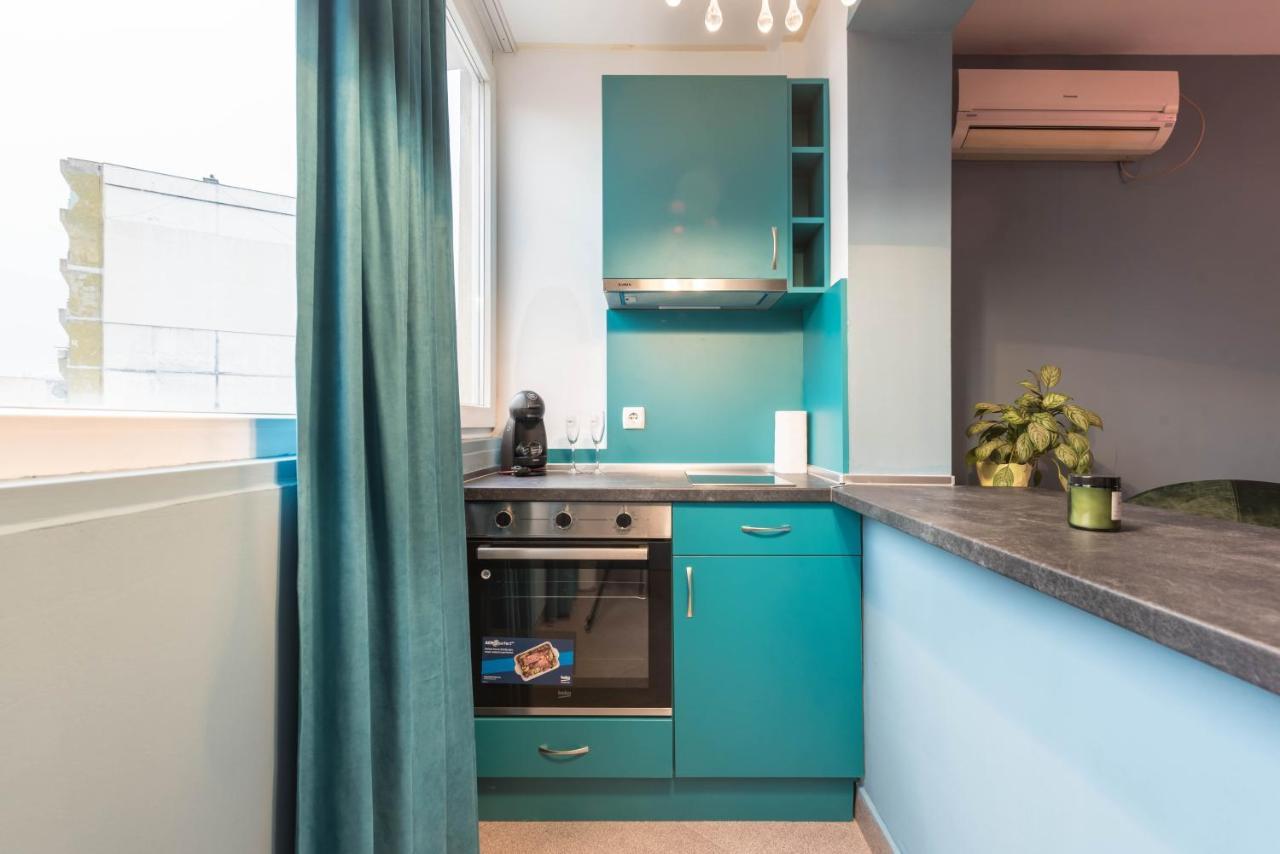 Private Studio In The Centre Варна Экстерьер фото